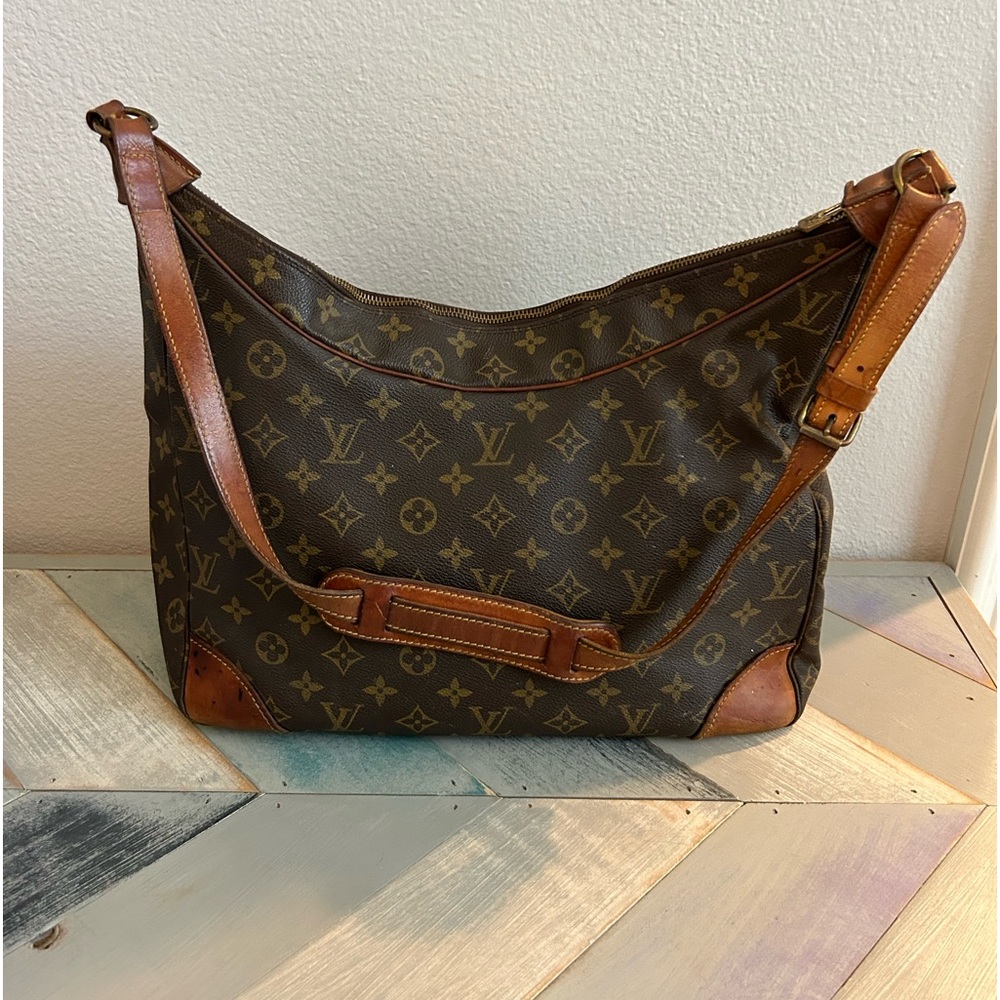 Authentic Vintage Louis Vuitton Boulogne